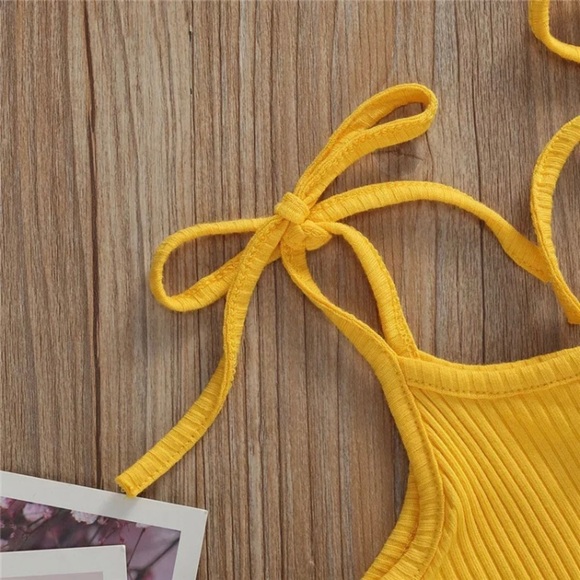 ☀️ Summer yellow‎ 3 faux button tank romper, size 12-18 months - Picture 6 of 7